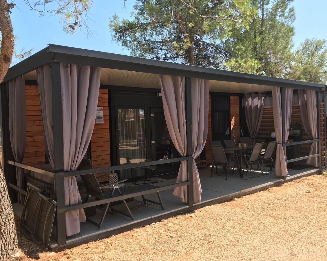 H&S Mobile Home Privlaka  Εξωτερικό φωτογραφία
